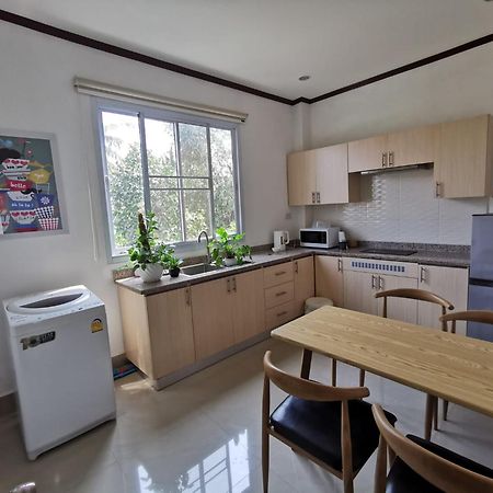 Artist Golden Loft Paris - Vientiane Homestay Duplex Triplex Екстер'єр фото