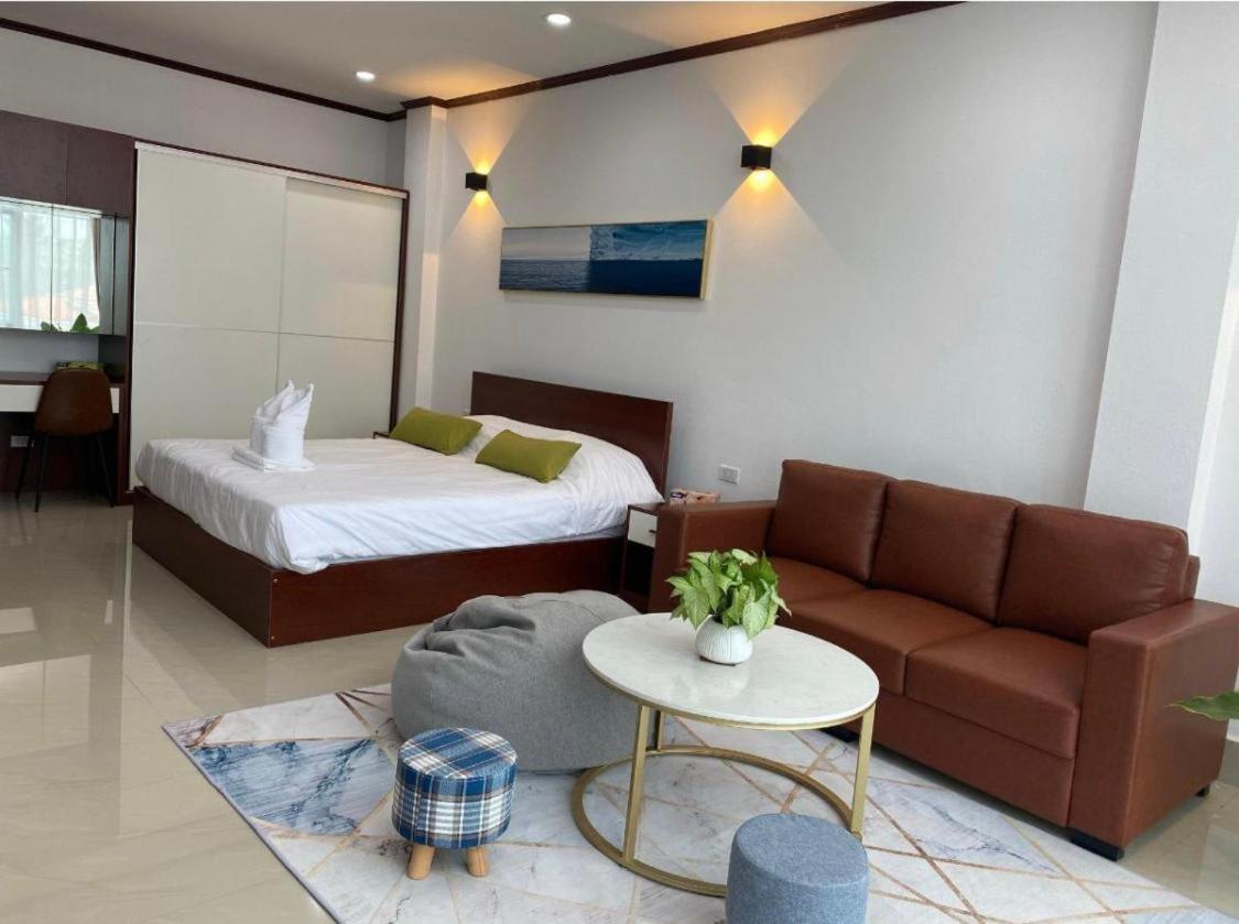 Artist Golden Loft Paris - Vientiane Homestay Duplex Triplex Екстер'єр фото