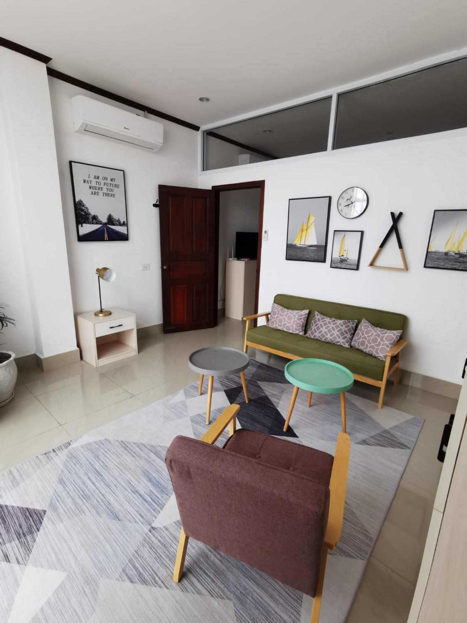 Artist Golden Loft Paris - Vientiane Homestay Duplex Triplex Екстер'єр фото